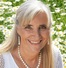 Dr. Albinca Pesek